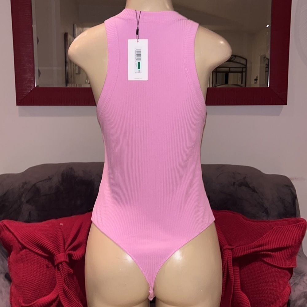 Calvin Klein Best Bodysuit In Pink Rib Knit - Picture 3 of 11